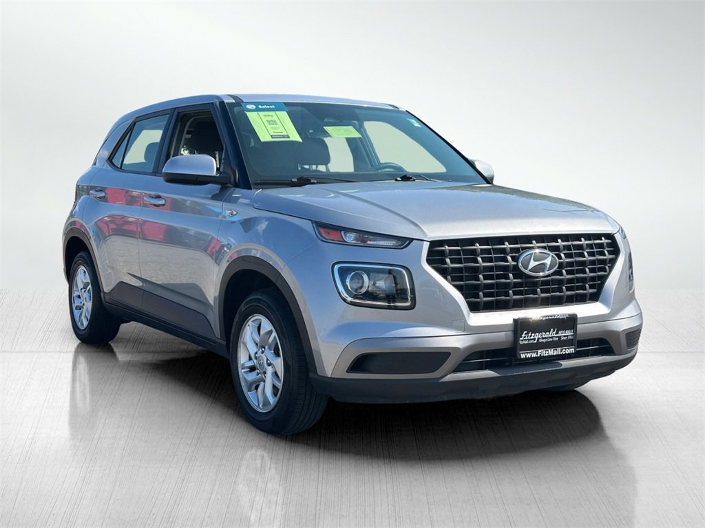 2024 Hyundai Venue SE photo 4