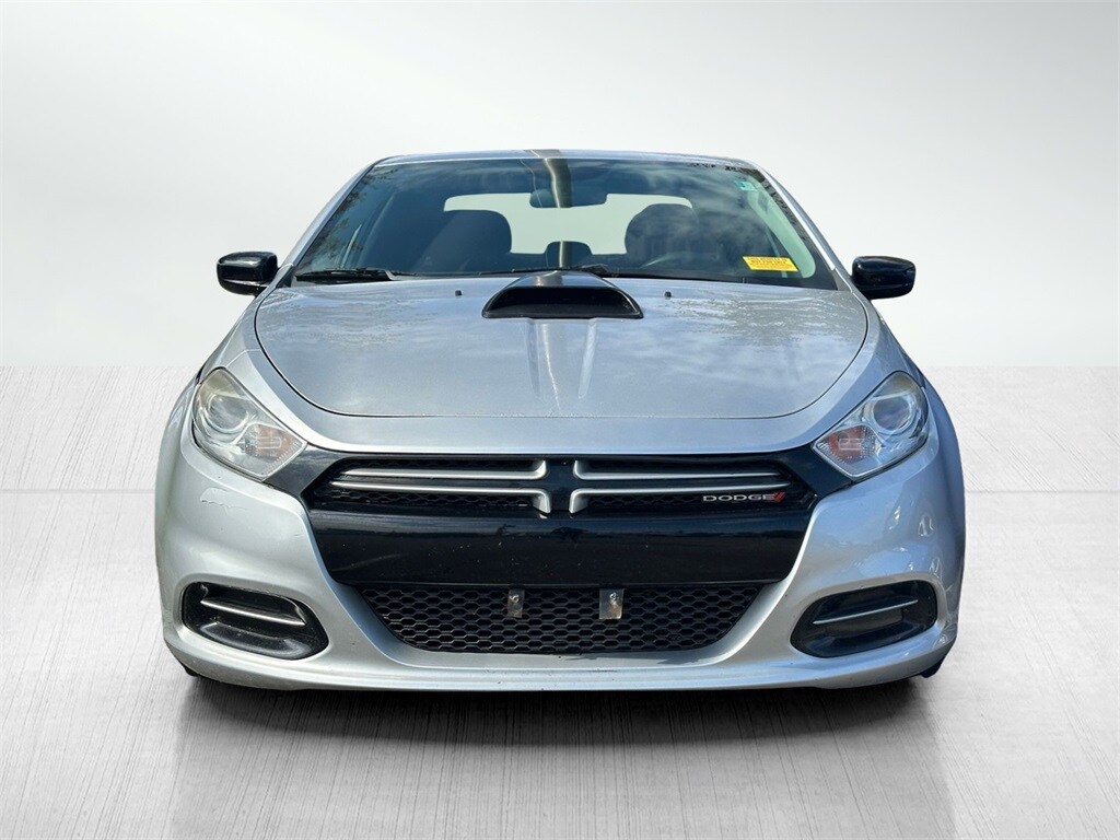 2013 Dodge Dart SE Aero photo 2