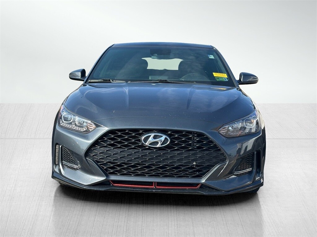 2020 Hyundai Veloster Turbo photo 2