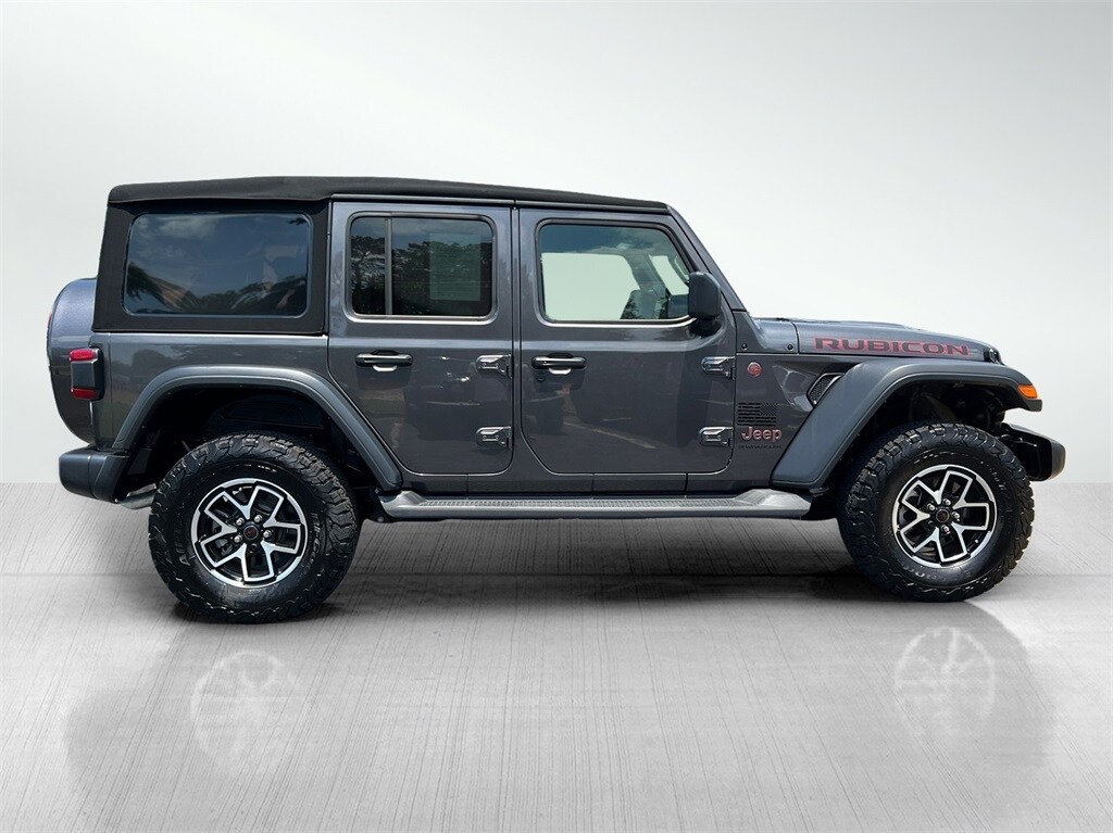 2024 Jeep Wrangler Rubicon photo 4