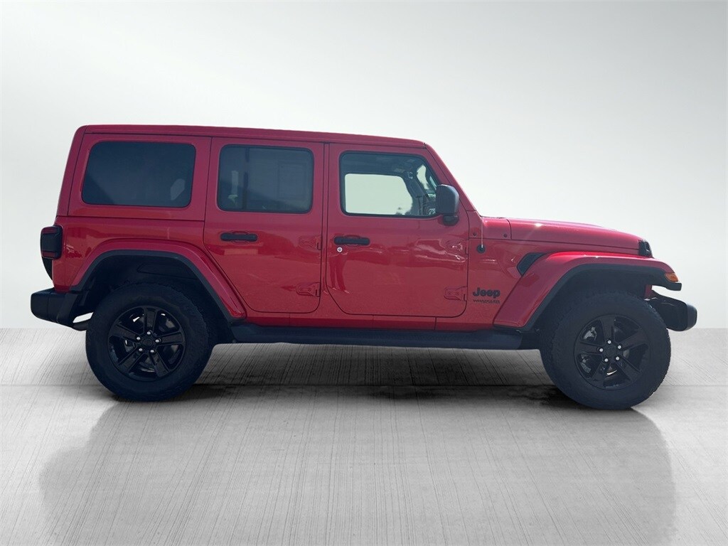 2021 Jeep Wrangler Unlimited Sahara Altitude photo 3