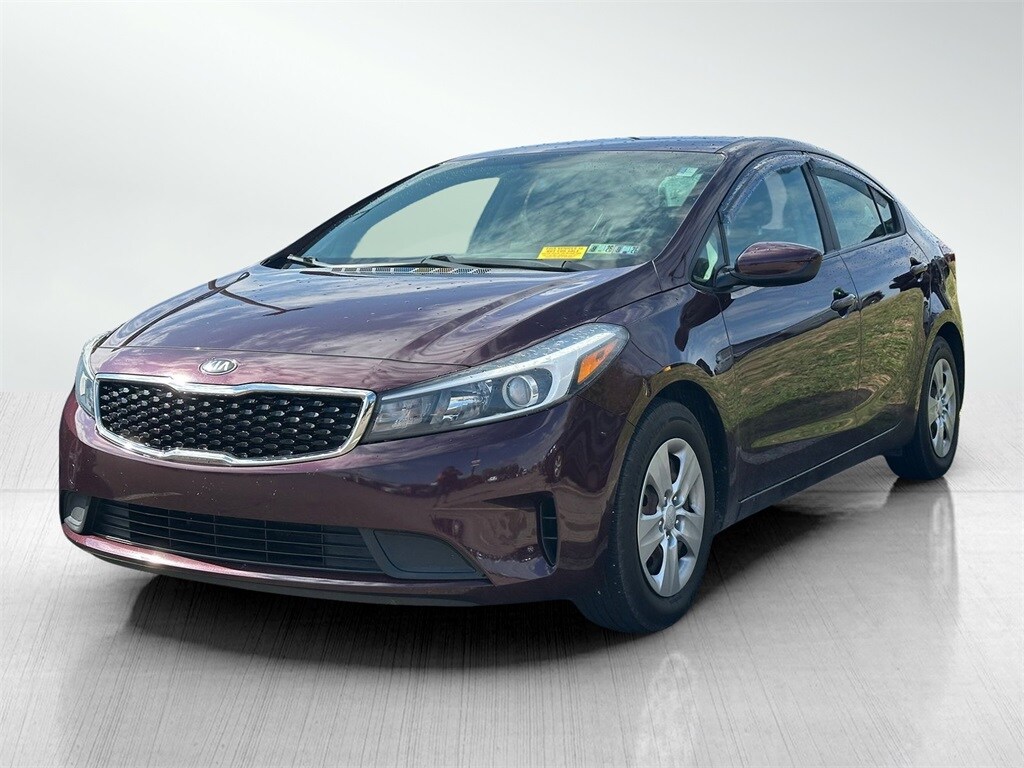 2018 Kia Forte LX Base photo 2
