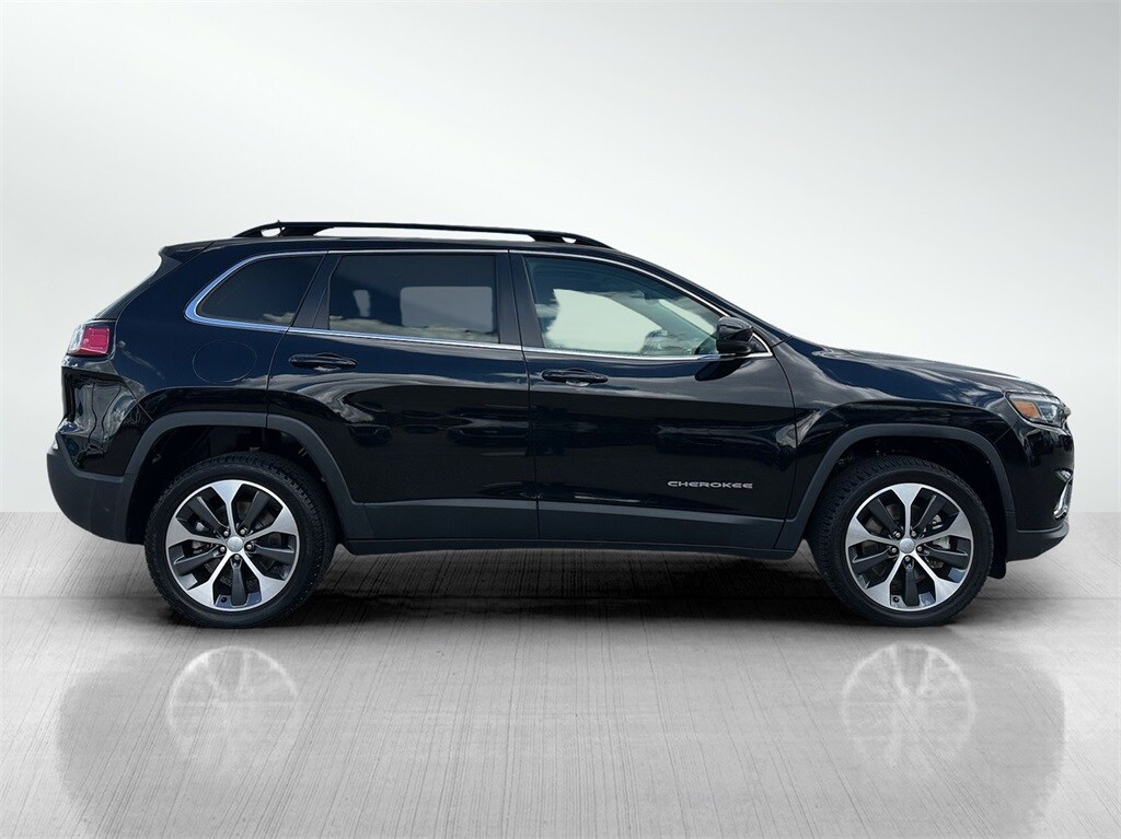 2022 Jeep Cherokee Limited photo 2