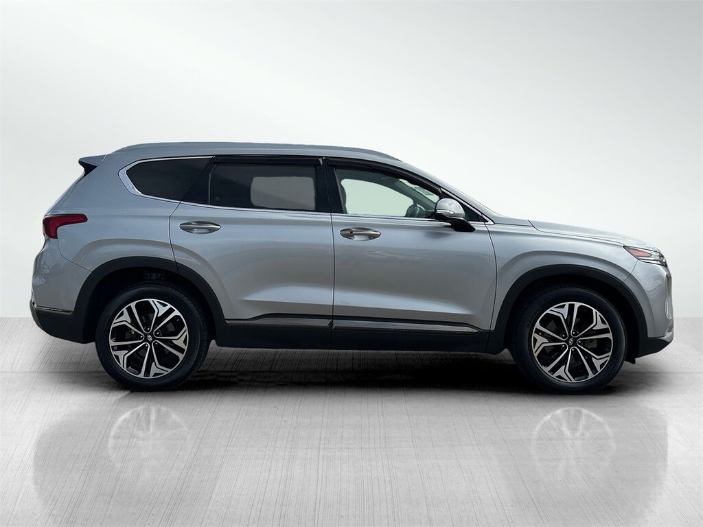 2020 Hyundai Santa Fe Limited photo 3