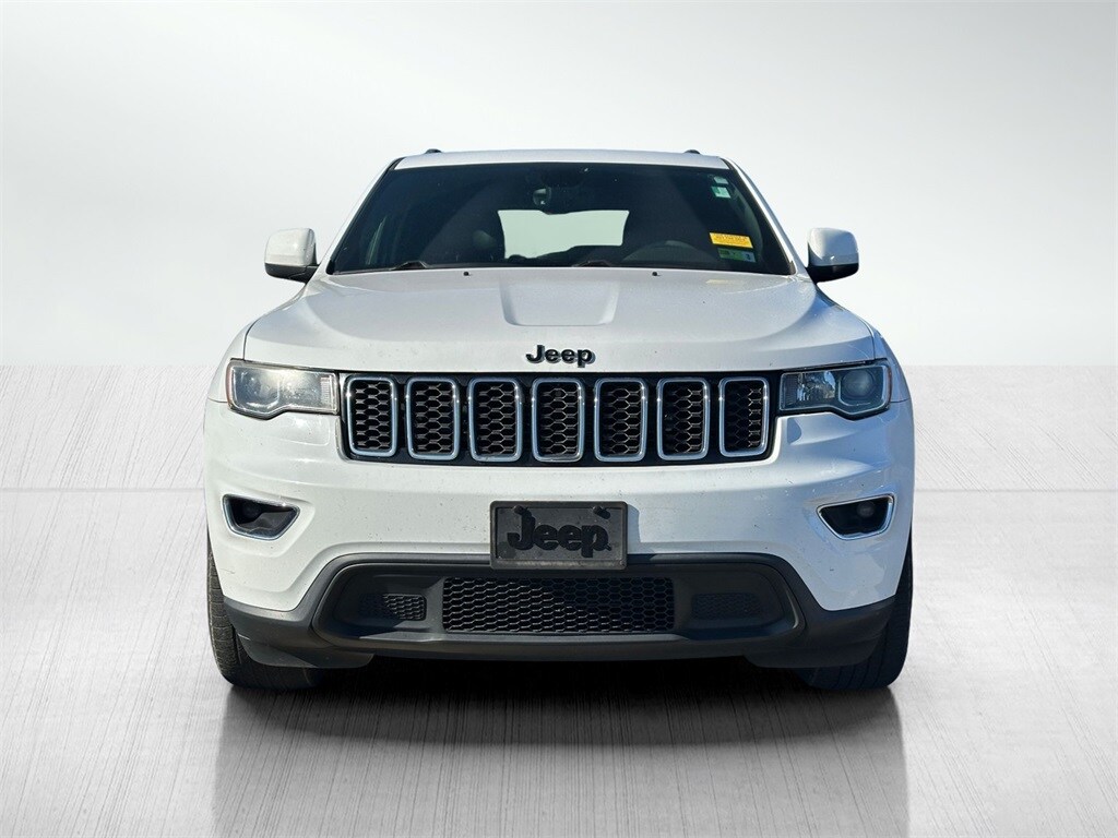 2018 Jeep Grand Cherokee Laredo photo 2