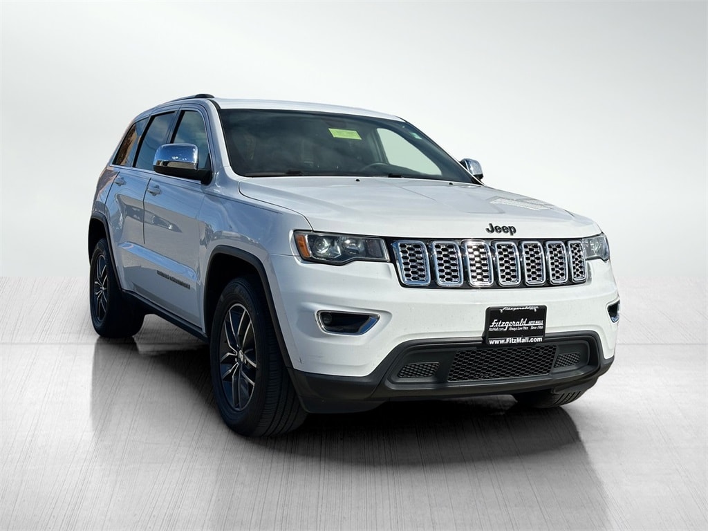 2018 Jeep Grand Cherokee SUV  2018 Jeep Grand Cherokee SUV