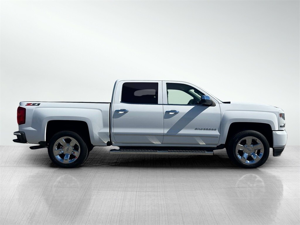 2016 Chevrolet Silverado 1500 LTZ photo 4