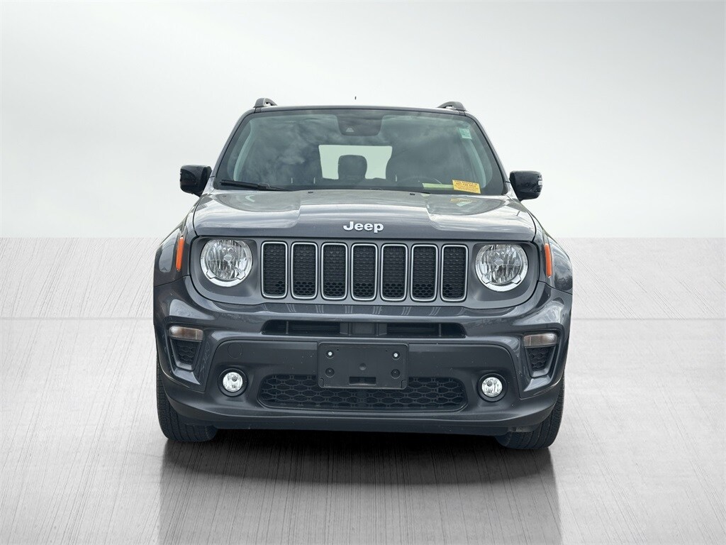 2022 Jeep Renegade Limited photo 2