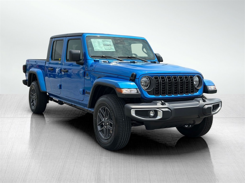 2025 Jeep Gladiator Pickup 