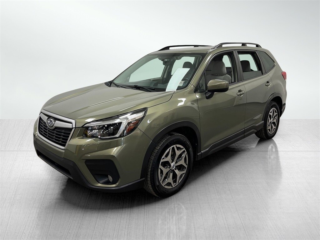 2021 Subaru Forester Premium photo 2