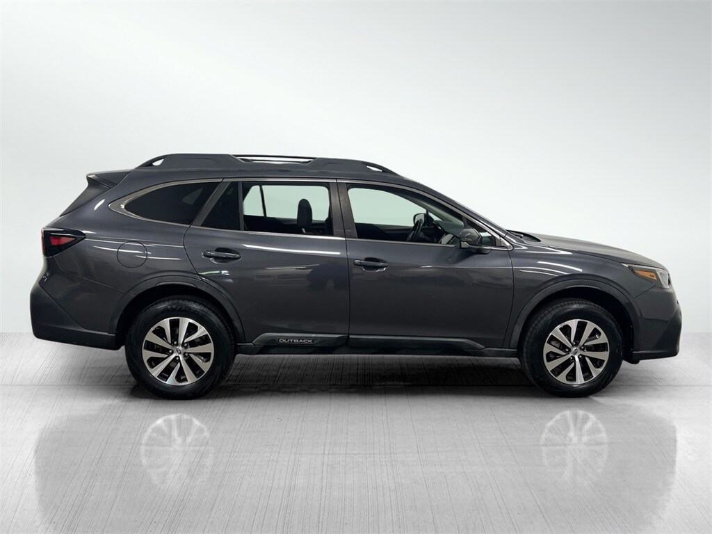 2020 Subaru Outback Premium photo 4