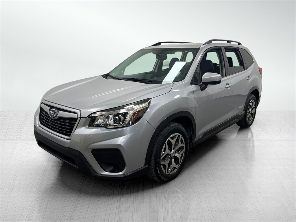 2019 Subaru Forester Premium photo 2
