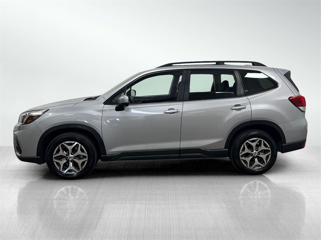 2019 Subaru Forester Premium photo 3