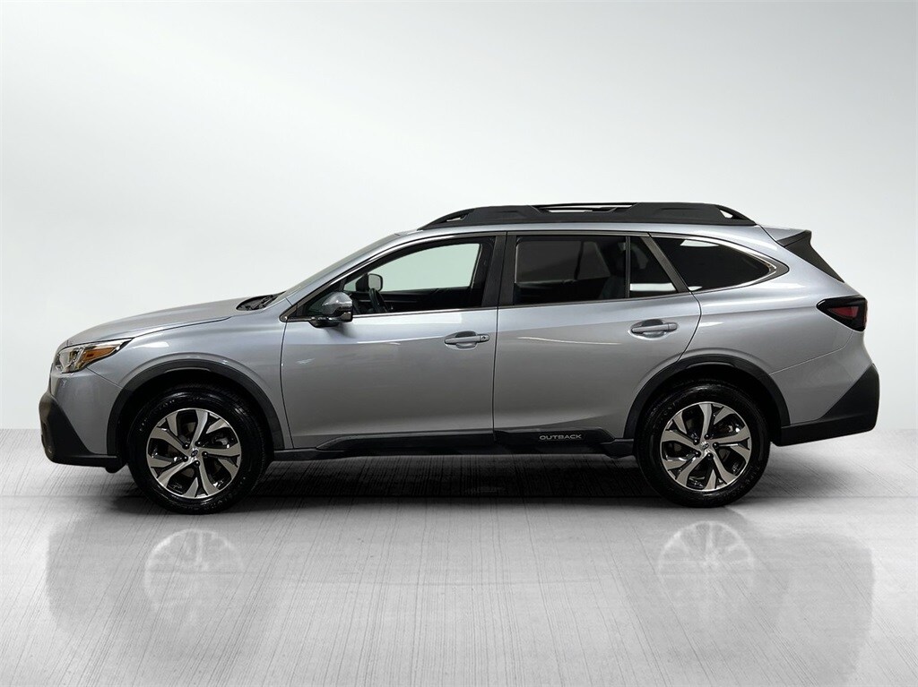 2020 Subaru Outback Limited photo 2