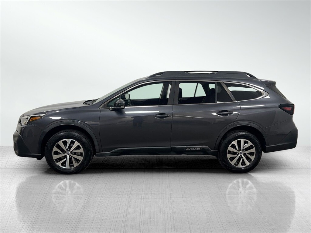 2020 Subaru Outback Premium photo 3
