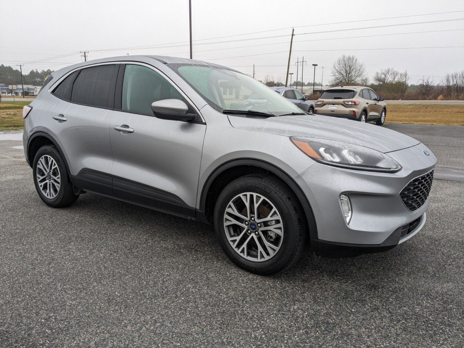 Used 2022 Ford Escape SEL with VIN 1FMCU9H65NUA23106 for sale in Fitzgerald, GA