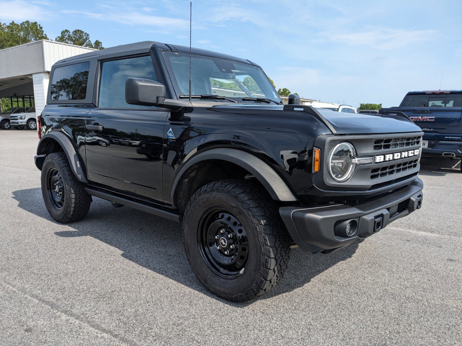 Used 2023 Ford Bronco 2-Door Black Diamond with VIN 1FMDE5AP1PLA94342 for sale in Fitzgerald, GA