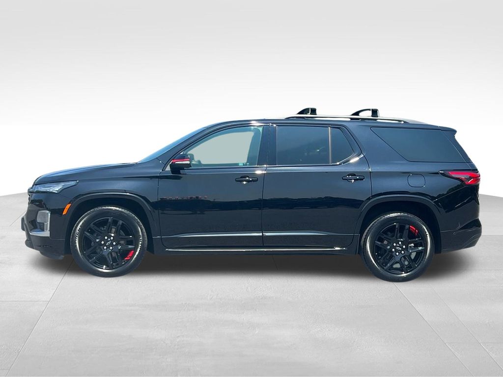 2024 Chevrolet Traverse Premier photo 3