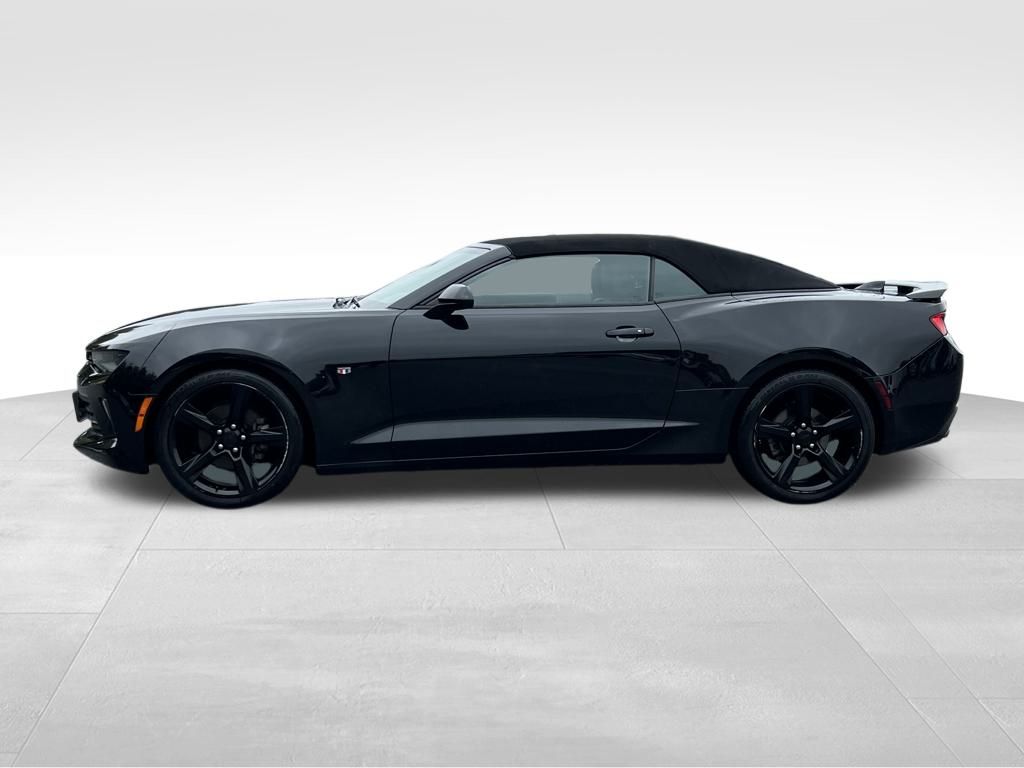 2018 Chevrolet Camaro 2LT photo 3