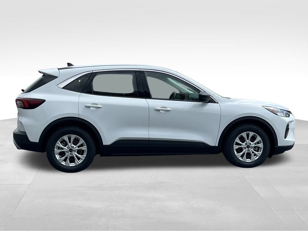 2023 Ford Escape Active photo 3