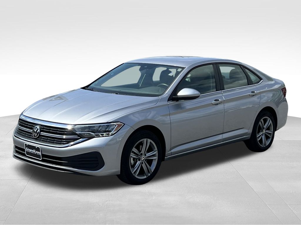 2024 Volkswagen Jetta SE photo 2