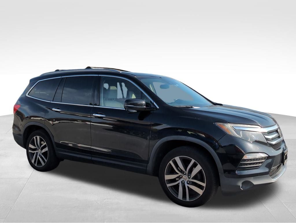 Used 2017 Honda Pilot Touring SUV