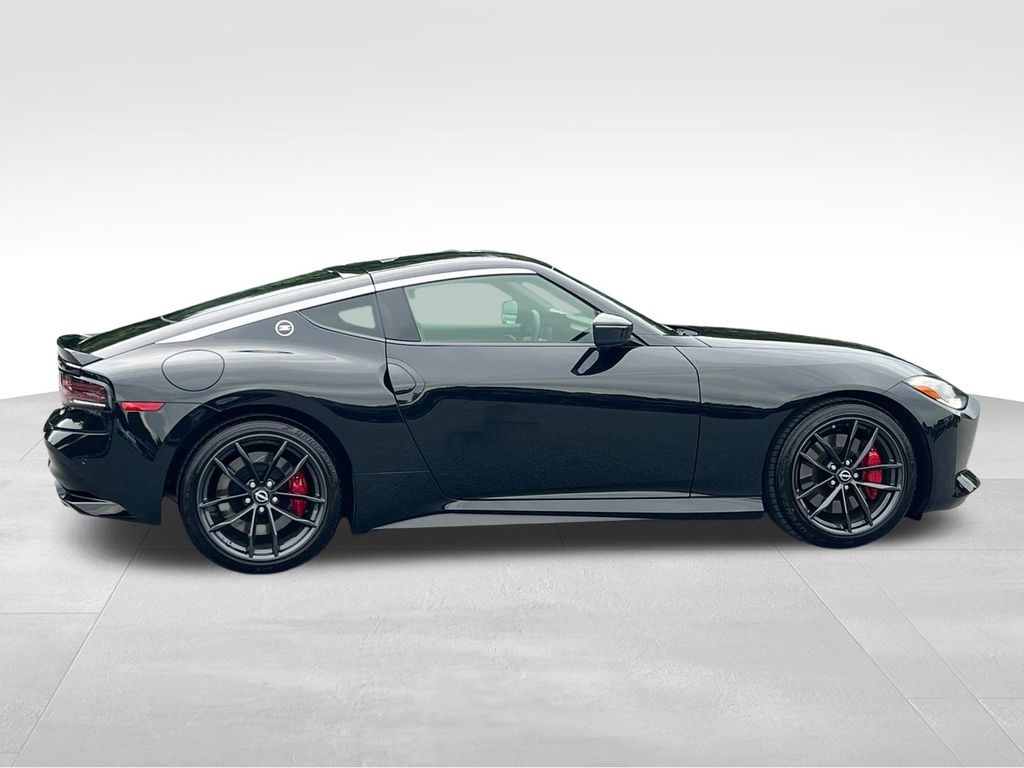 2024 Nissan Z Performance photo 3
