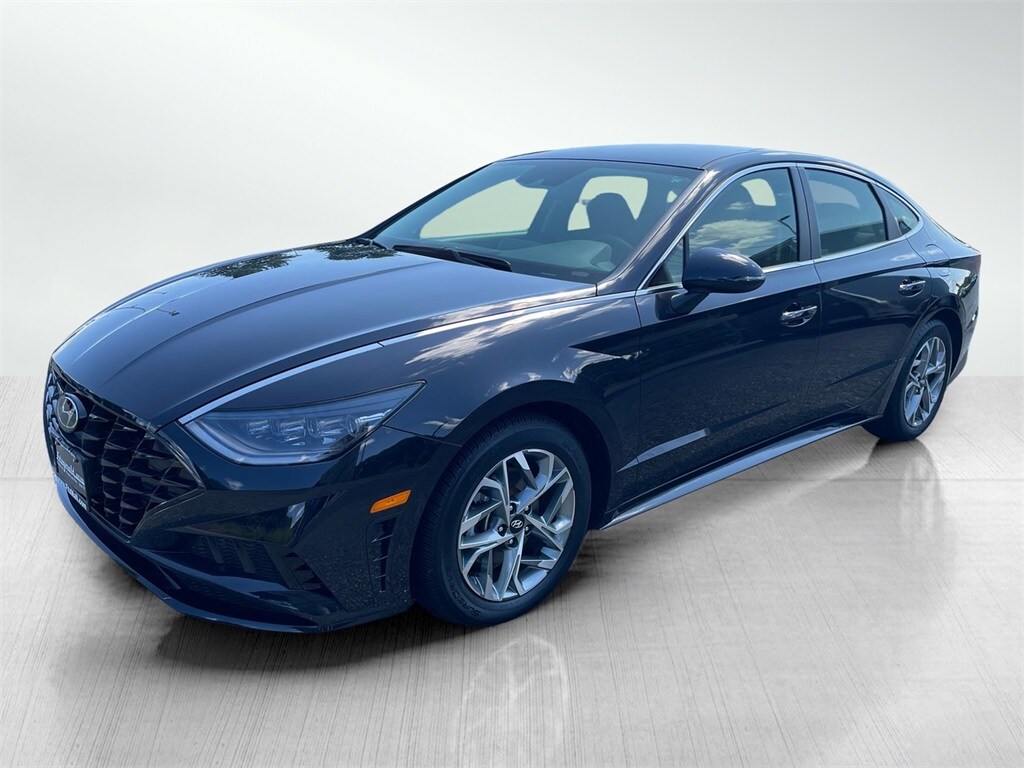 2023 Hyundai Sonata SEL photo 2