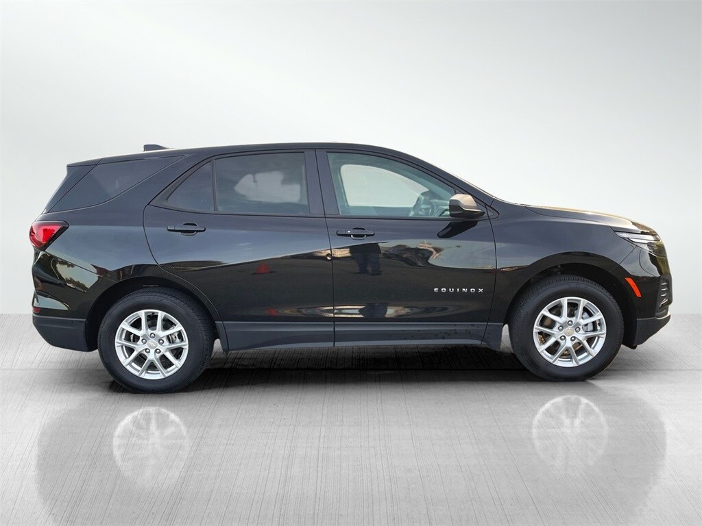 Used 2024 Chevrolet Equinox LS w/1FL SUV