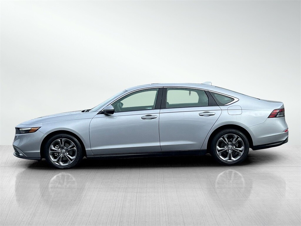 2023 Honda Accord EX photo 4