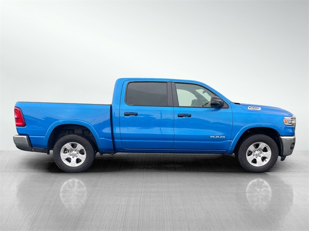 2025 Ram 1500 Big Horn Lone Star photo 3