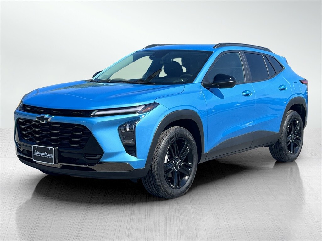 2025 Chevrolet Trax ACTIV photo 2