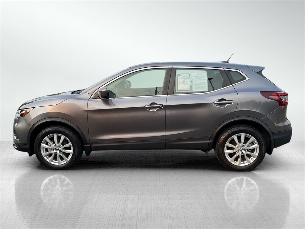 2022 Nissan Rogue Sport S photo 4