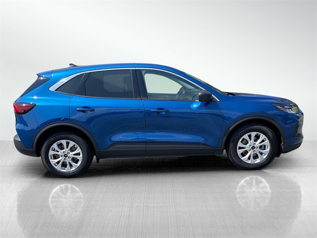 2023 Ford Escape Active photo 3