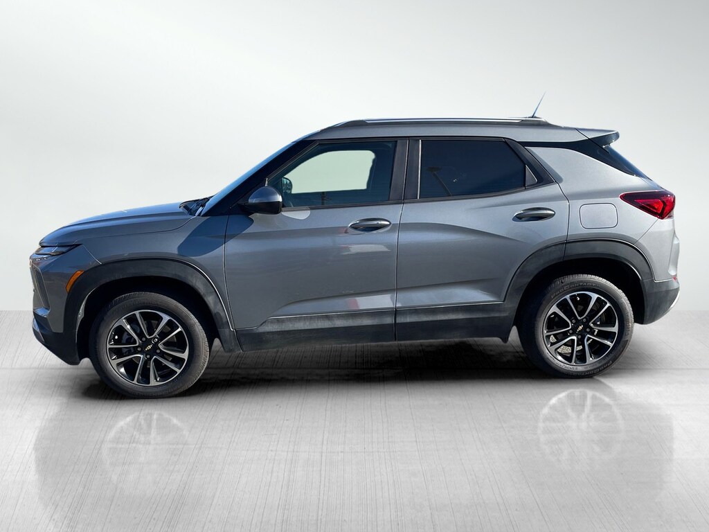 Used 2025 Chevrolet Trailblazer LT SUV