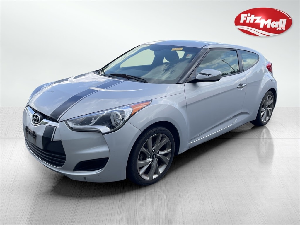 Used 2016 Hyundai Veloster Base with VIN KMHTC6AD8GU284663 for sale in Frederick, MD