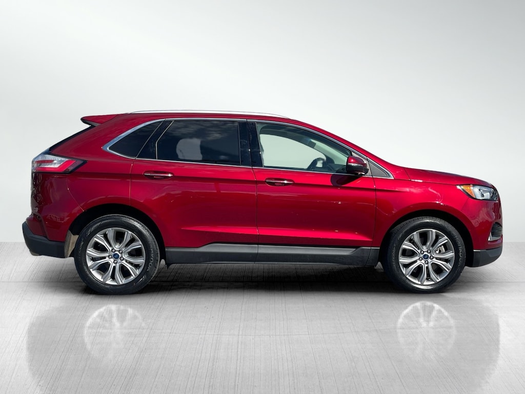 Used 2019 Ford Edge Titanium SUV