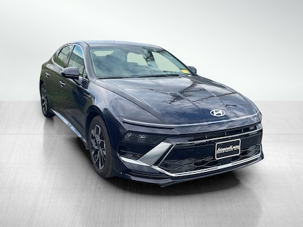 2024 Hyundai Sonata SEL Sedan