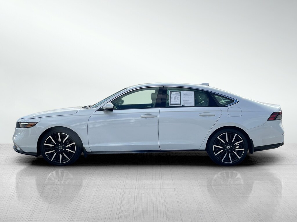 Used 2023 Honda Accord Hybrid Touring Sedan