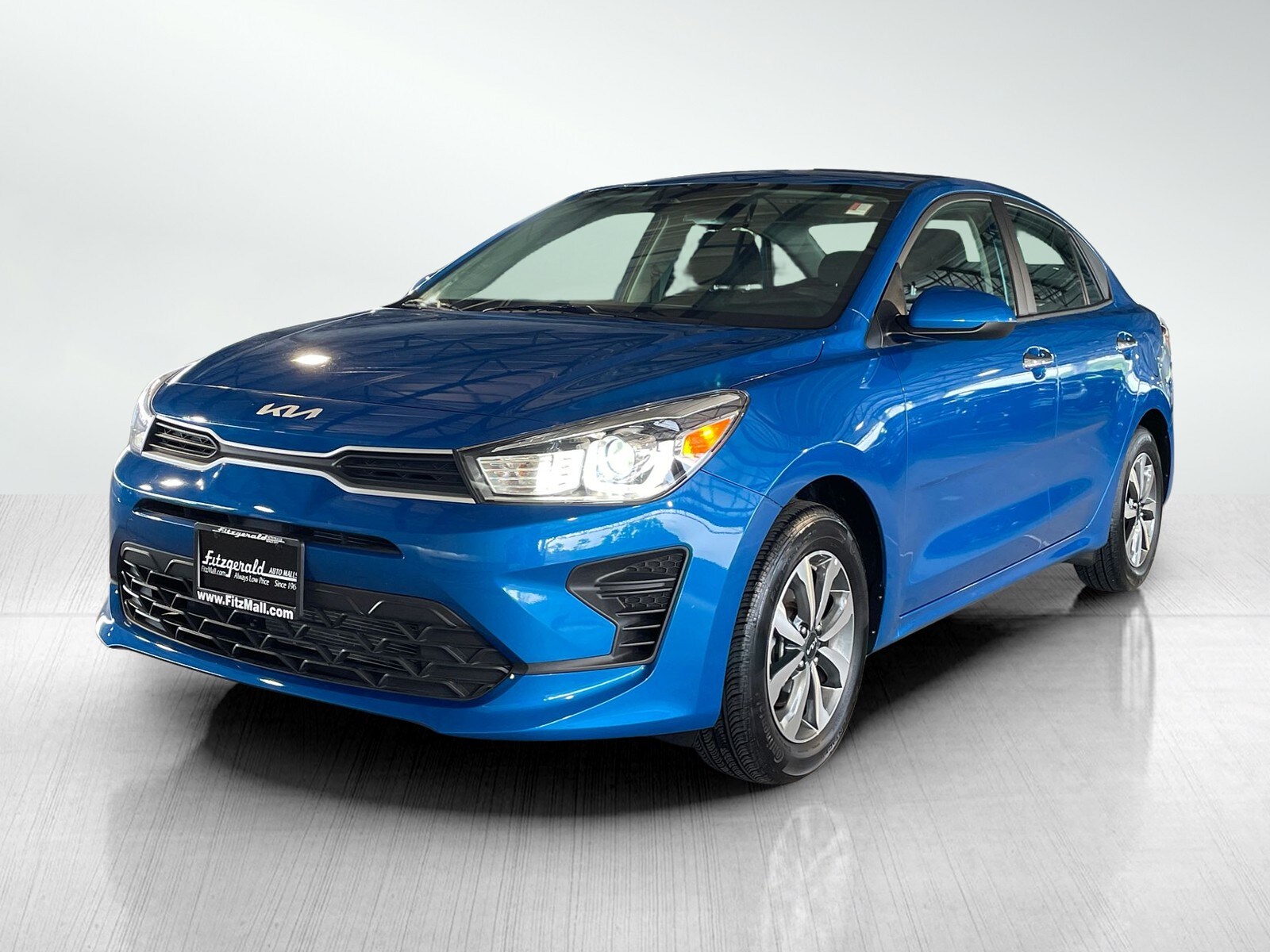 2023 Kia Rio S photo 2