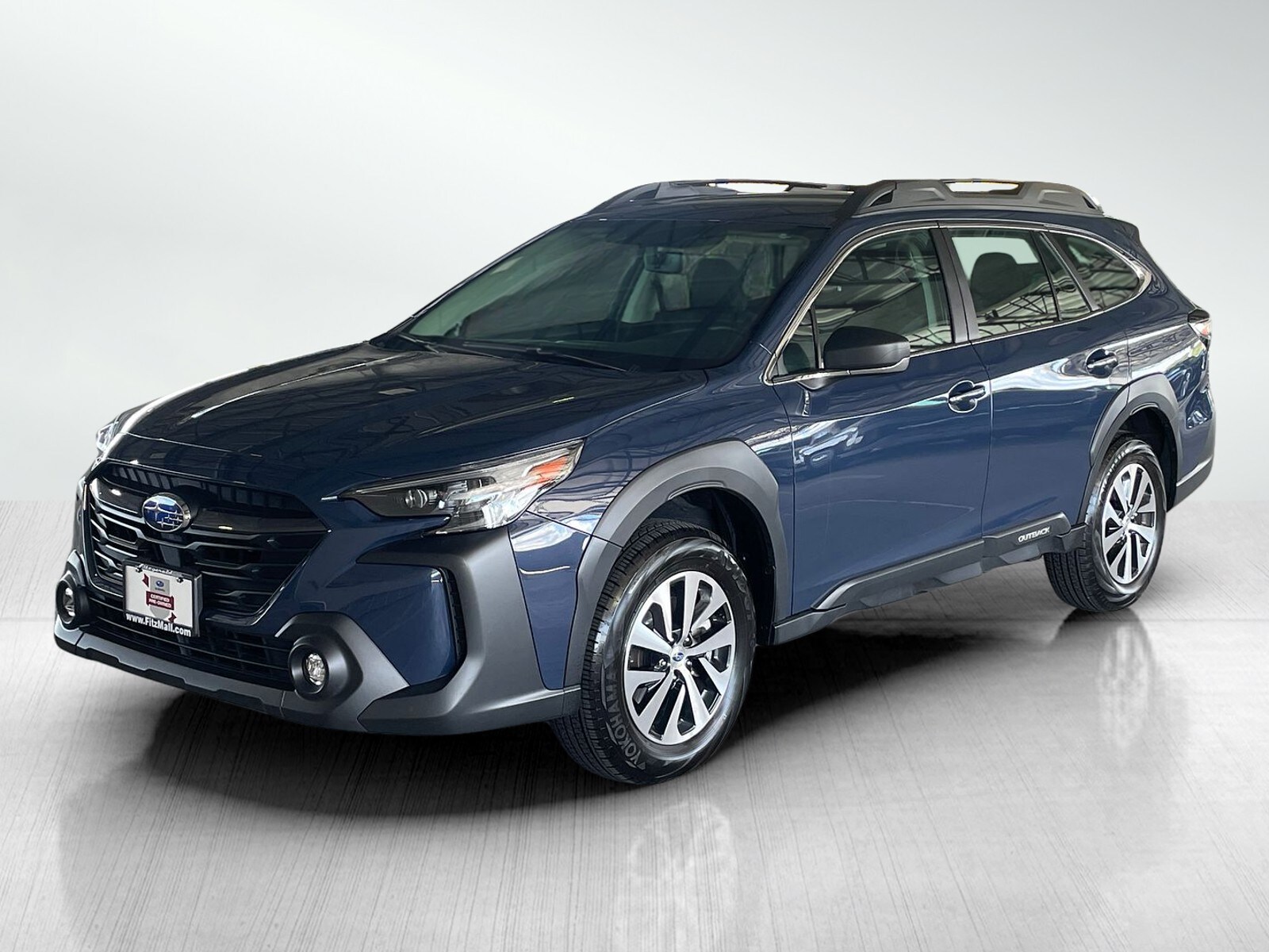 2025 Subaru Outback Base photo 2