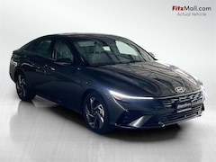 2025 Hyundai Elantra Limited Sedan