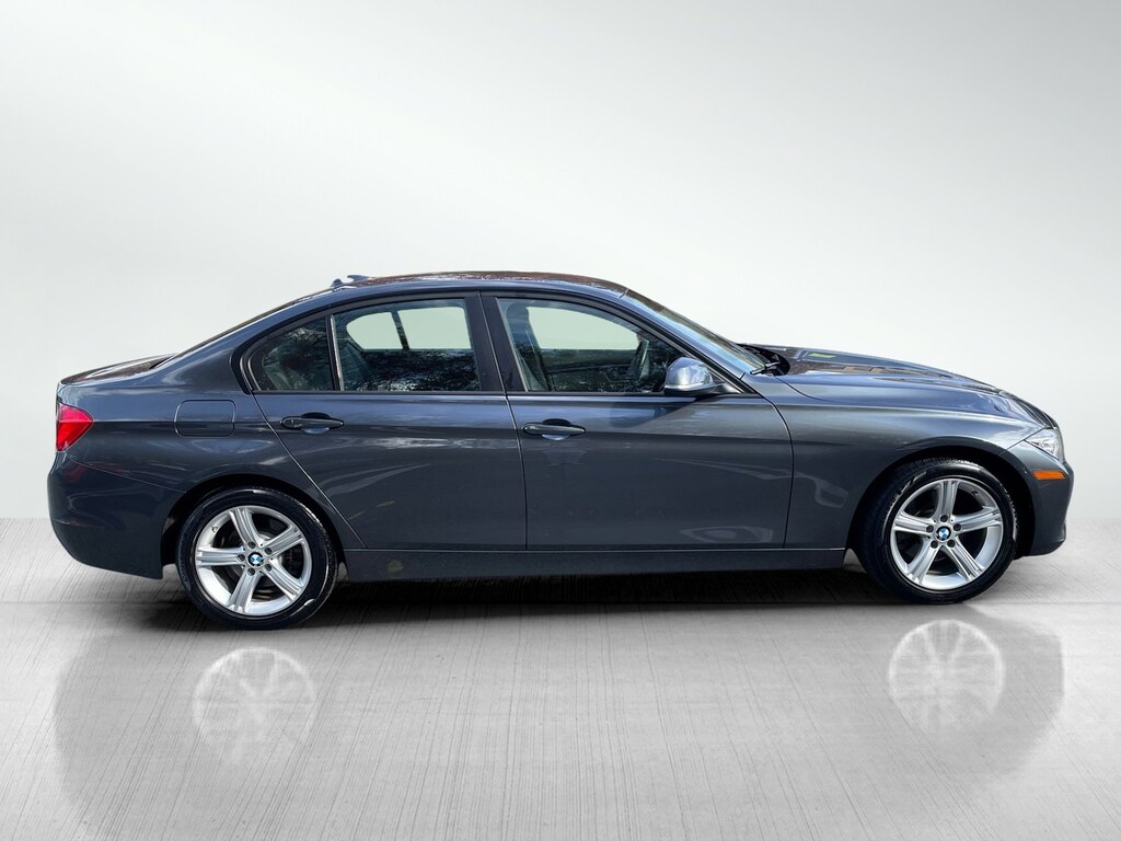 Used 2014 BMW 320i xDrive  Sedan