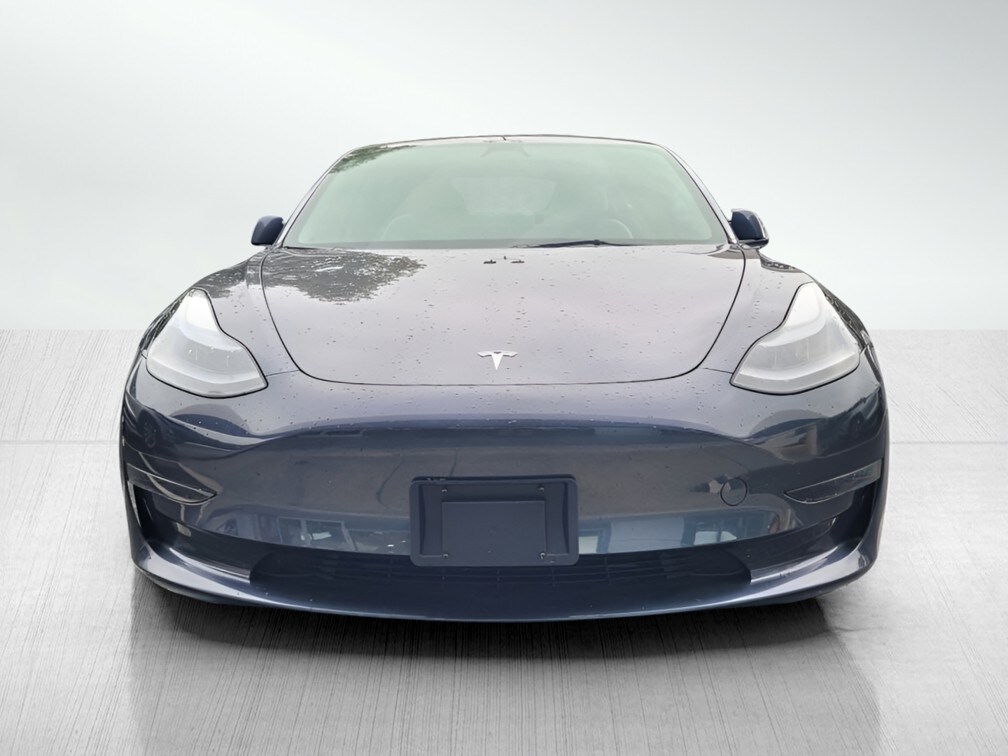 2023 Tesla Model 3 photo 2