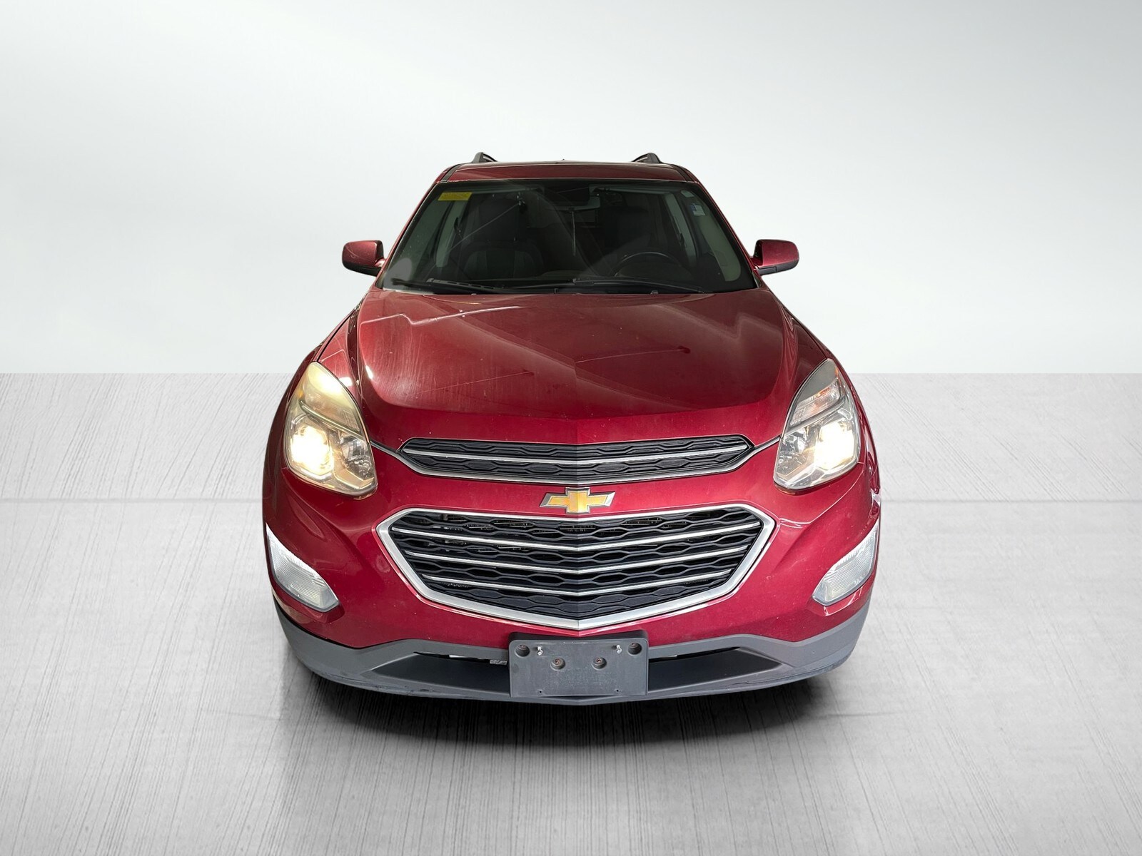 2017 Chevrolet Equinox LT photo 2