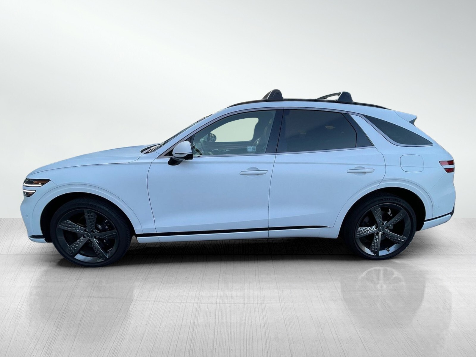 2024 Genesis GV70 3.5T Sport photo 3