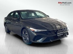 2025 Hyundai Elantra Hybrid Limited Sedan