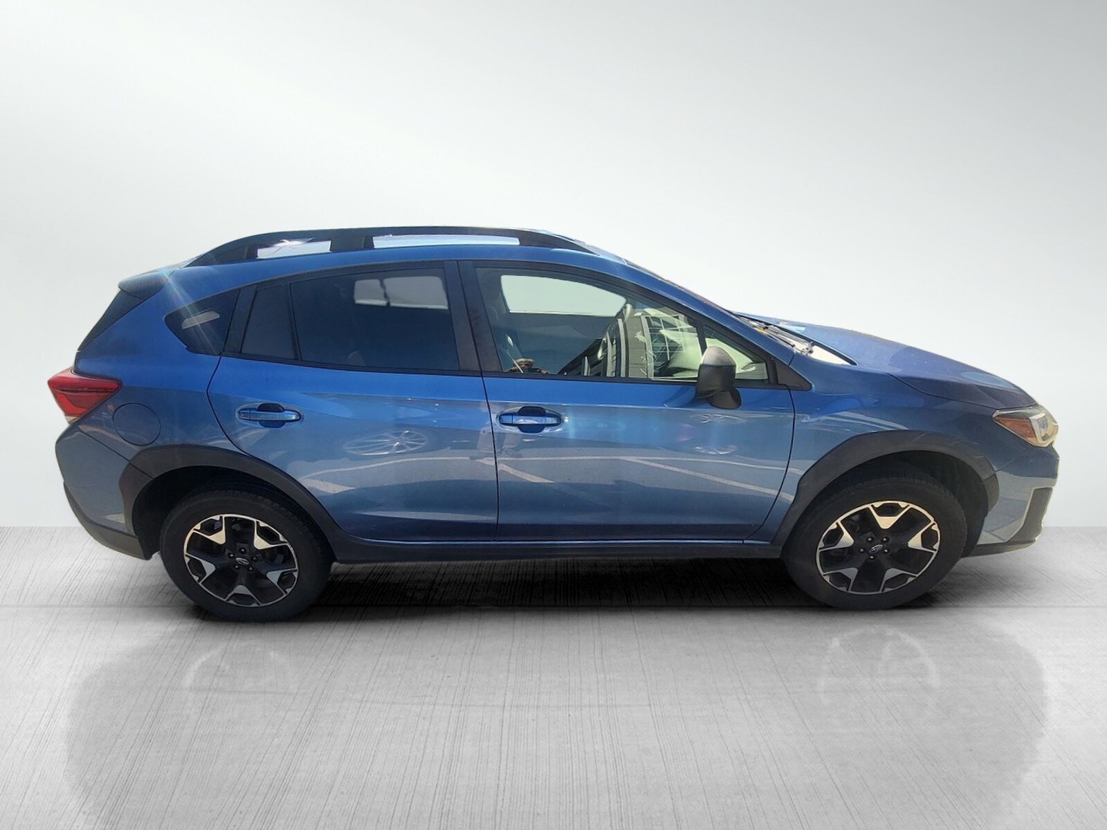 2019 Subaru Crosstrek 2.0i photo 2