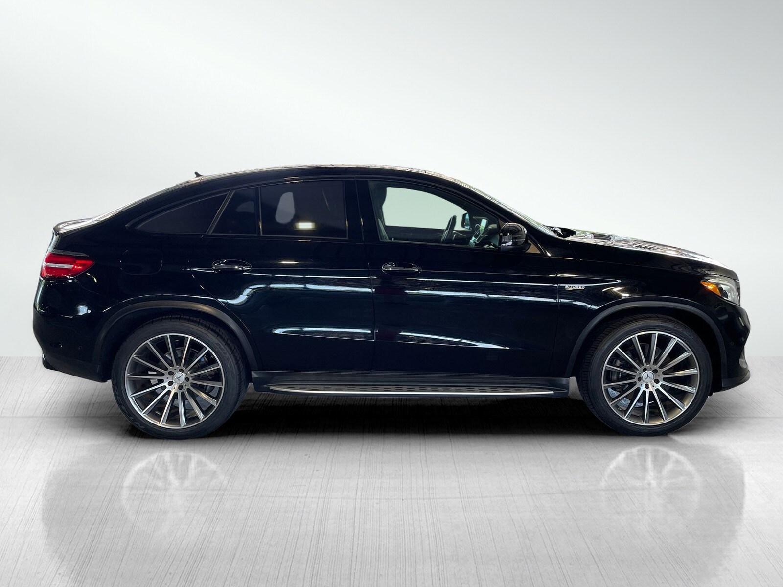 2019 Mercedes Benz GLE AMG 43 4MATIC Coupe photo 3