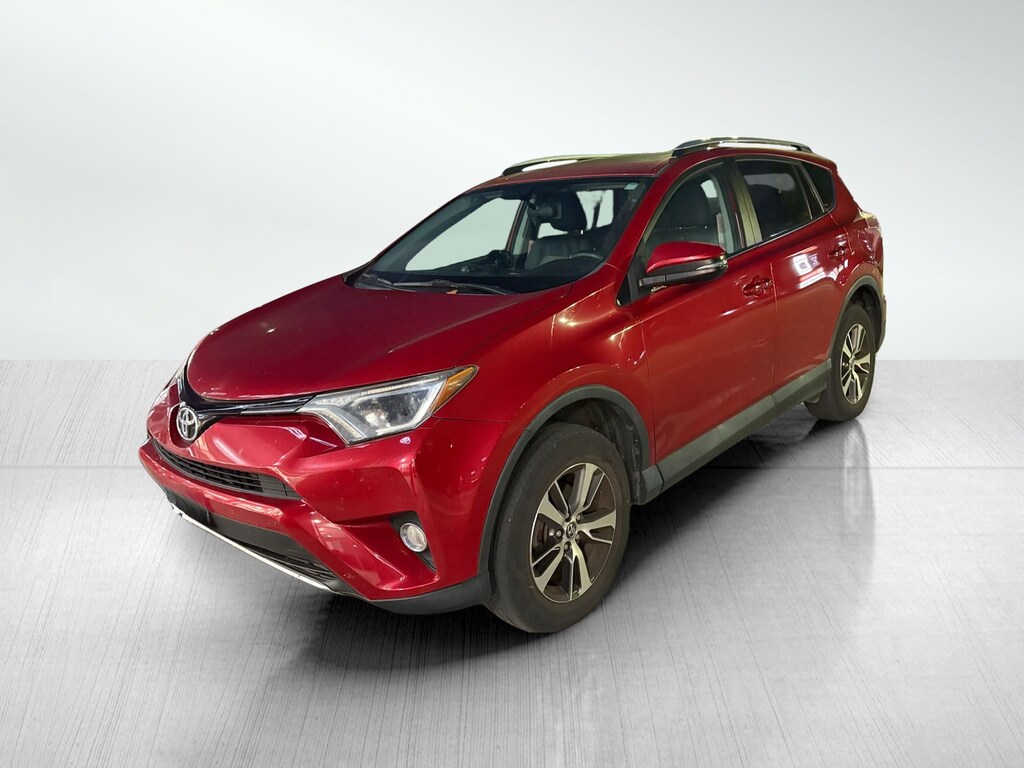 Used 2016 Toyota RAV4 XLE SUV